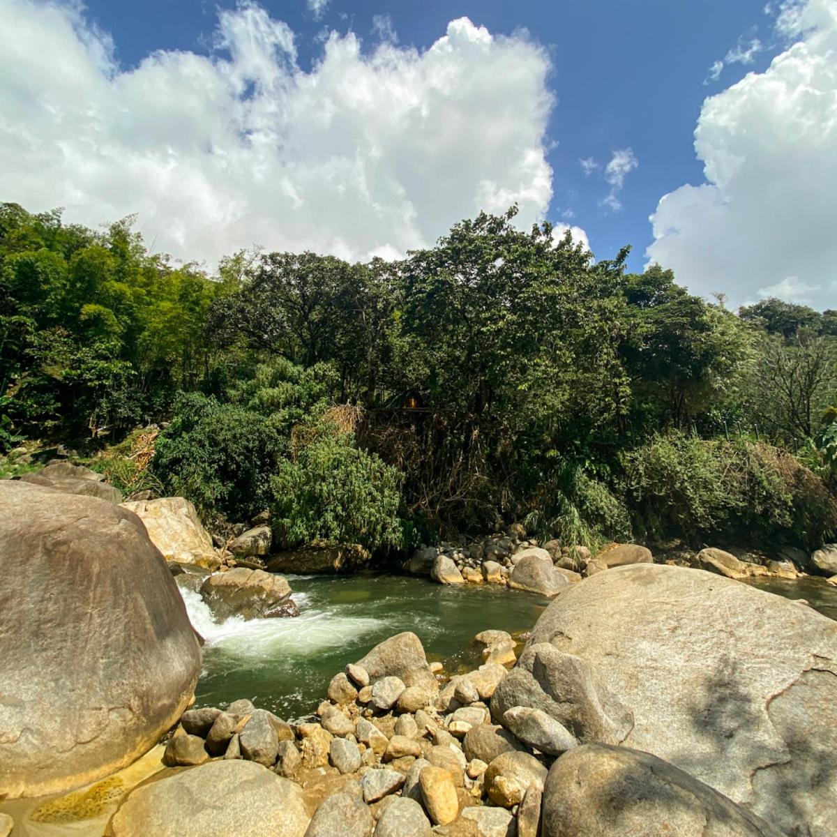 Hosteria El Sendero - โกกอร์นา ภายนอก รูปภาพ