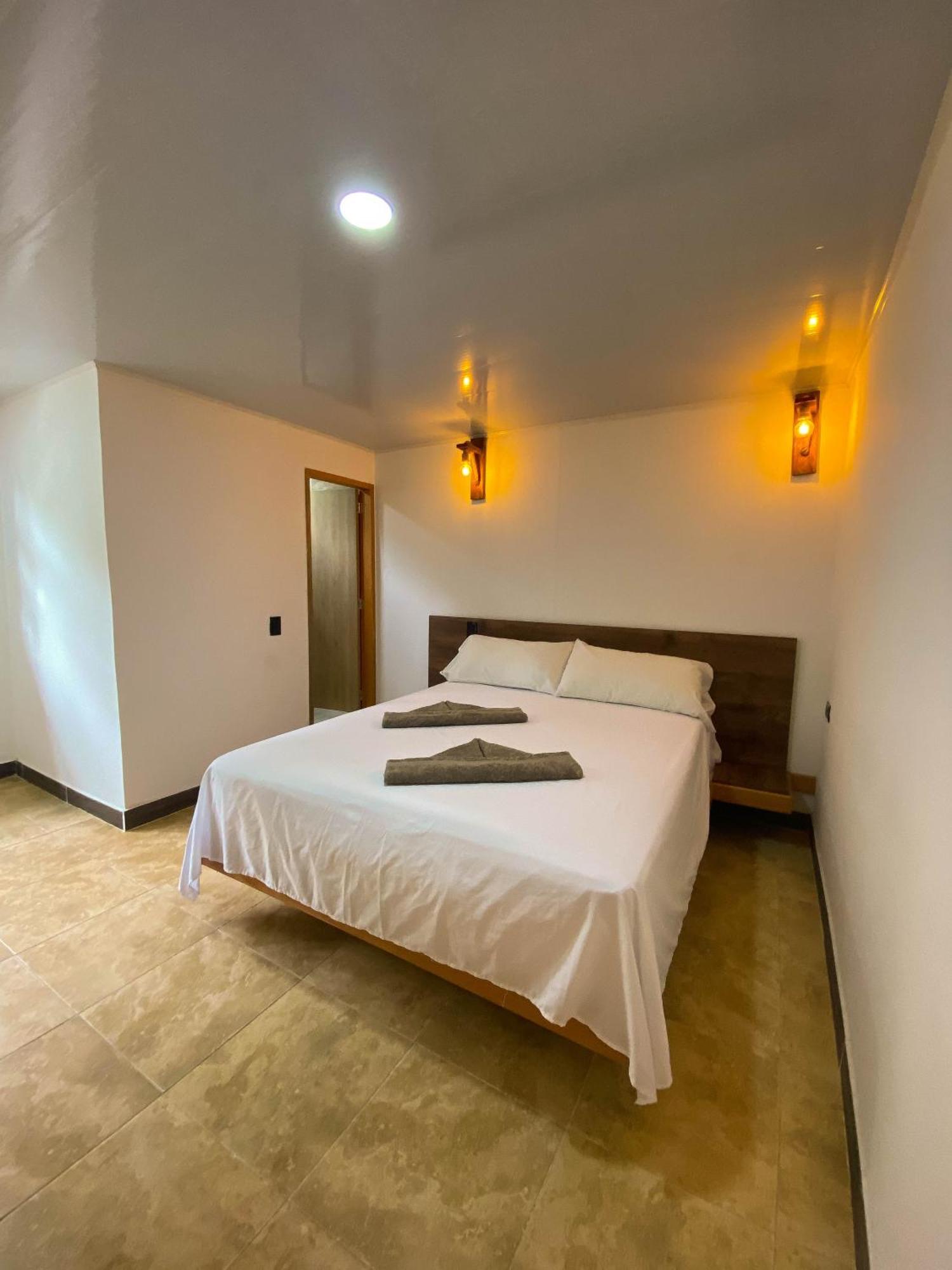 Hosteria El Sendero - โกกอร์นา ภายนอก รูปภาพ
