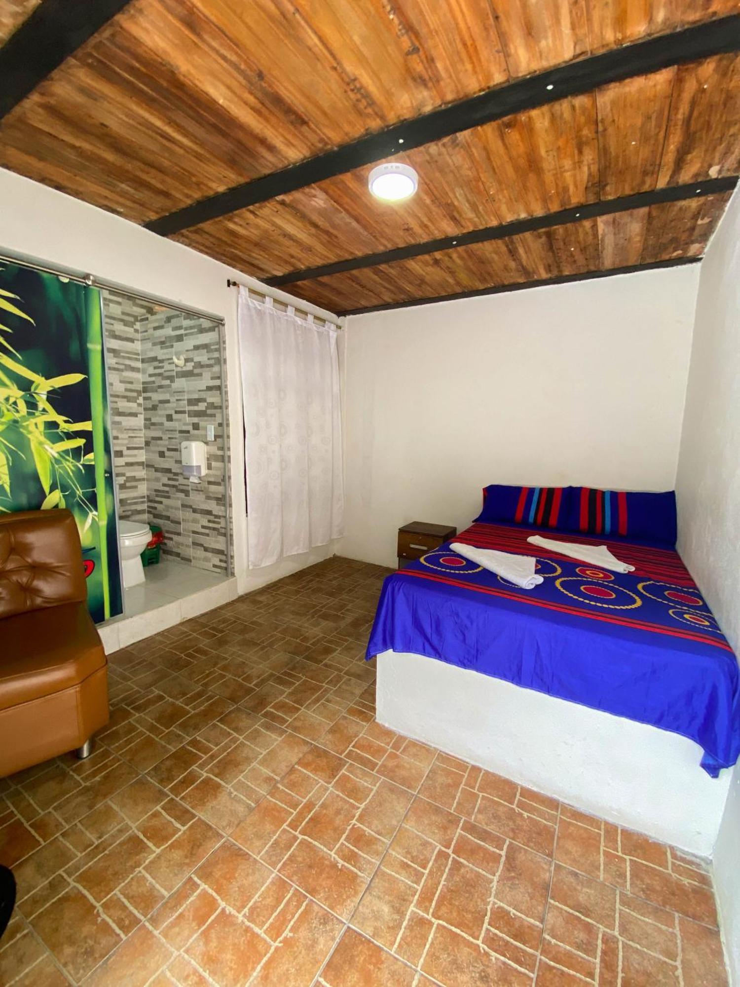 Hosteria El Sendero - โกกอร์นา ภายนอก รูปภาพ
